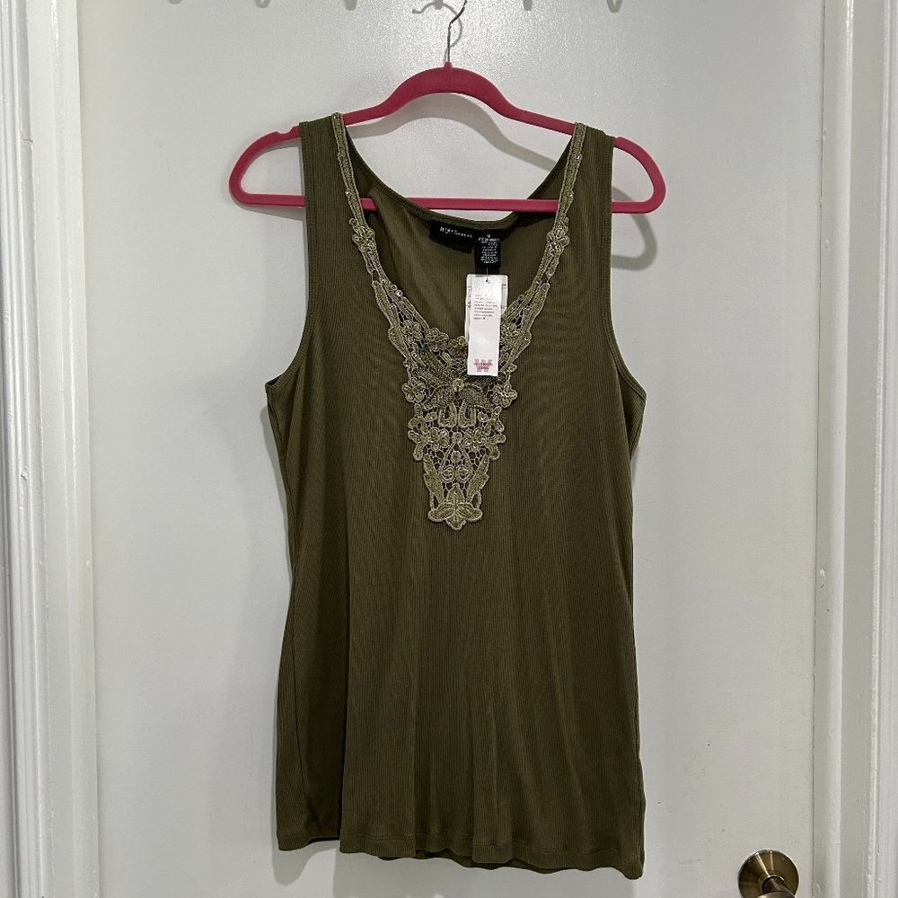 New with tags ladies Mix it Woman's tank top Size 1X